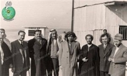 خبرگزاری فارس: تصویر نادر از سید قطب در کنار شهید نواب صفوی خبرگزاری فارس: تصویر نادر از سید قطب در کنار شهید نواب صفوی