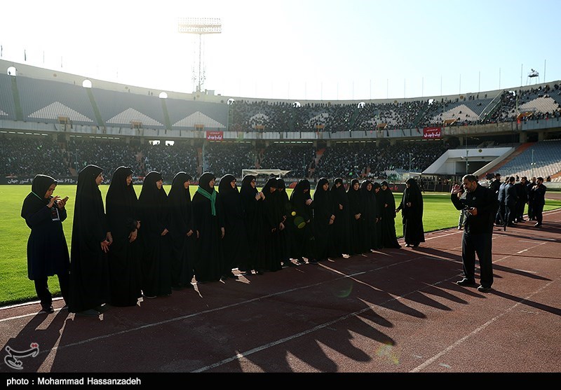 همایش شیرخوارگان حسینی در استادیوم آزادی