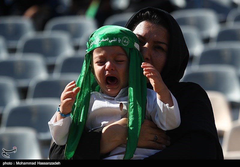 همایش شیرخوارگان حسینی در استادیوم آزادی