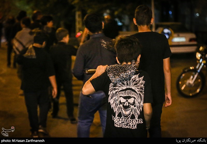 دسته عزاداری هیات چهارده معصوم به مناسبت هفتم شهادت امام حسین(ع)